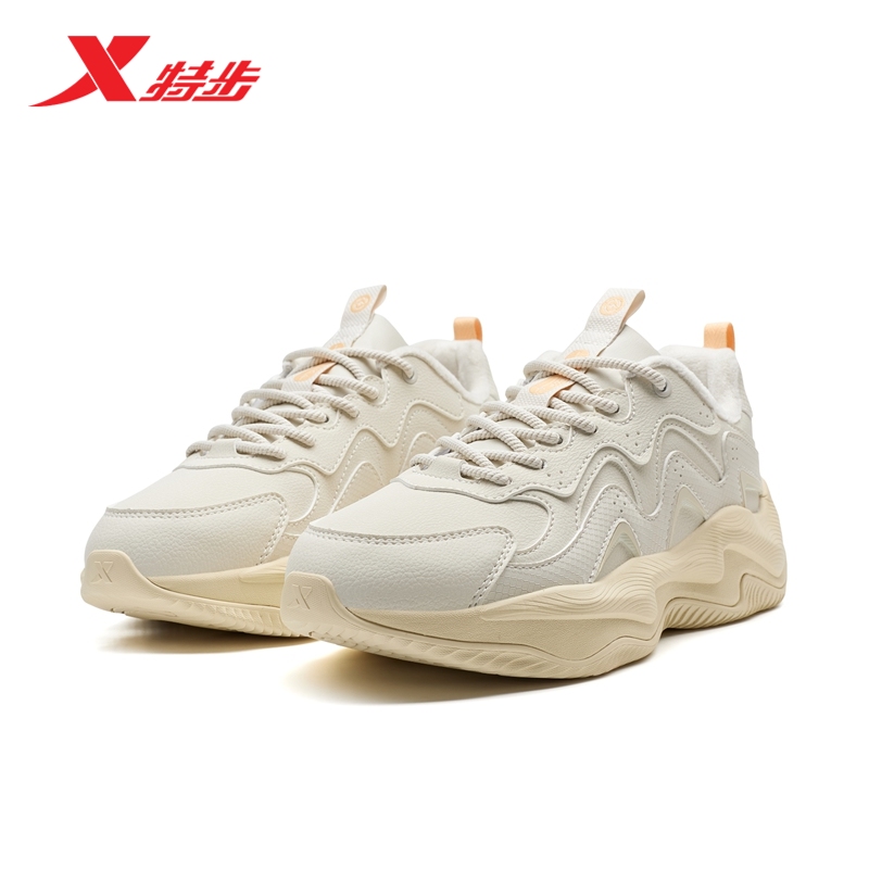 特步游牧棉鞋女鞋冬季加绒保暖休闲鞋复古老爹鞋百搭户外运动鞋子