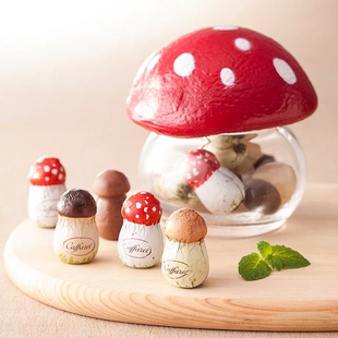 【现货速发】日本进口意大利CAFFAREL儿童手工牛奶巧克力蘑菇礼盒