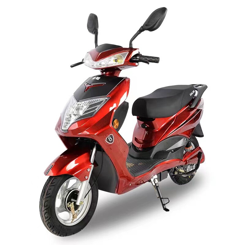 适用战神小龟王雷霆王尚领迅鹰电动车外壳配件全套灯具前围前泥板