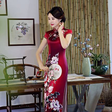 爱旗装舞台长款定位新款中式2024旗袍复古花双层女走秀演出服