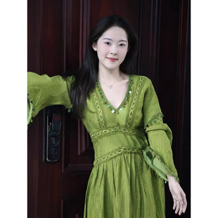 2026新款 绿色民族风连衣裙多巴胺绝美小裙御姐穿搭开春miu里miu气