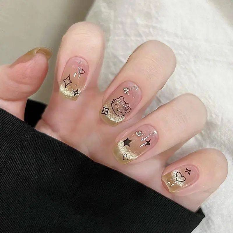 手工儿童美甲穿戴甲感短款法式小猫堆堆钻假指甲贴2026年新款,彩妆/香水/美妆工具,美甲工具,淘宝优惠券,粉丝福利购,淘宝优惠卷