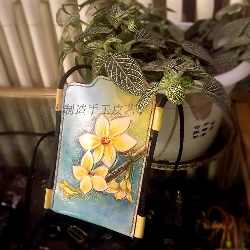 订制手工进口植鞣皮雕迎春花appliphone7splu手机套