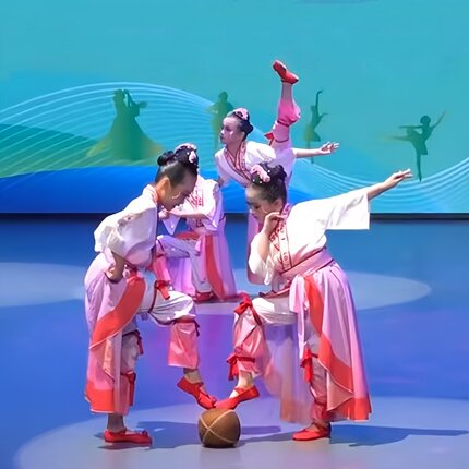 儿童古典舞蹴鞠图演出服女童古装汉服汉唐舞蹈服国学群舞表演服
