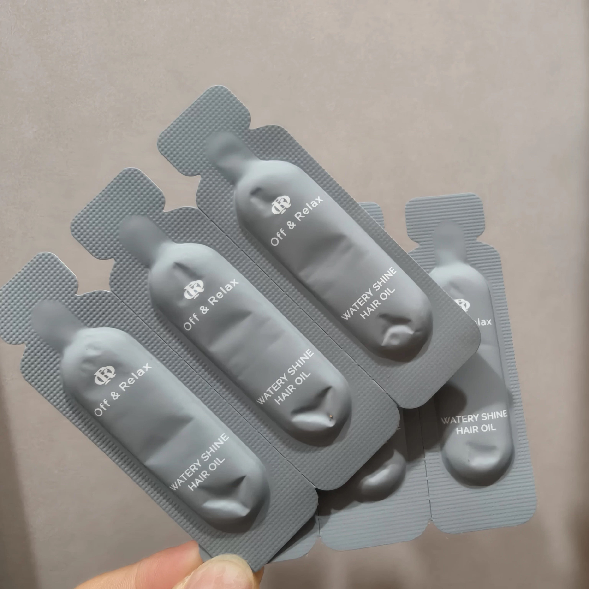 offrelax发5组一组3包护发精油保湿亮泽改善毛躁