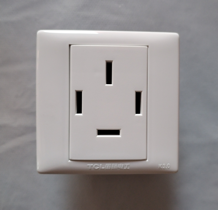 TCL国际电工K3.0系列三相四线25A插座