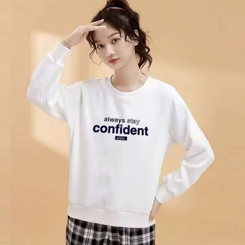 新款纯棉卫衣女装正肩圆领上衣