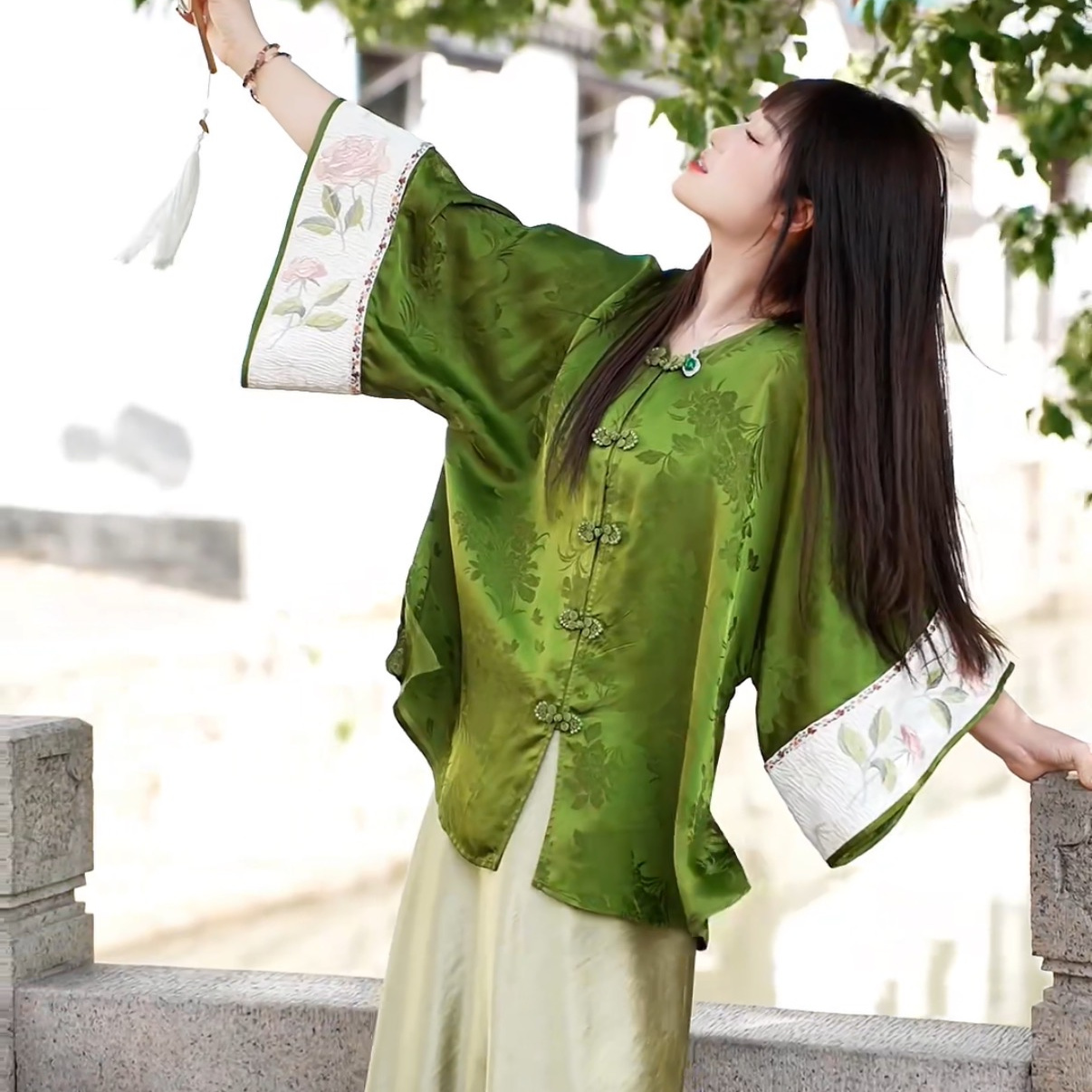 【又见青山】新中式新款宽松禅意上衣复古提花新中式圆领