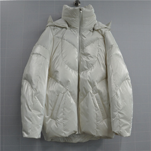 鸿思格HSG0513款韩版时尚宽松休闲版乳白色明星特约版羽绒服外套