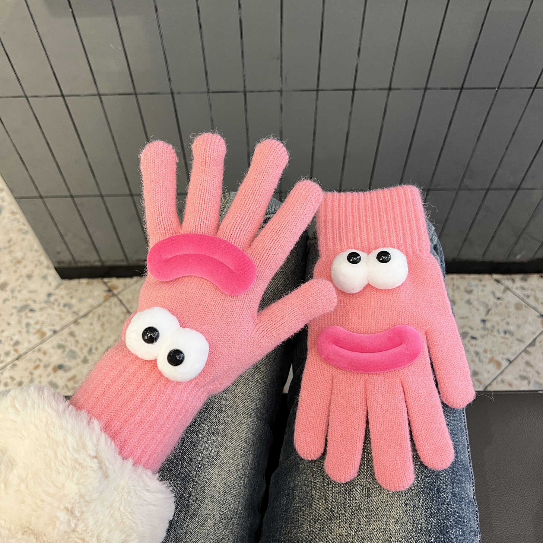 可爱搞怪丑萌保暖手套女冬天骑行