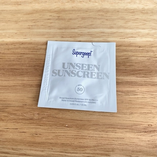 美国Supergoop unseen透明无感防晒霜spf50 隐形毛孔抗氧化 1.5ml
