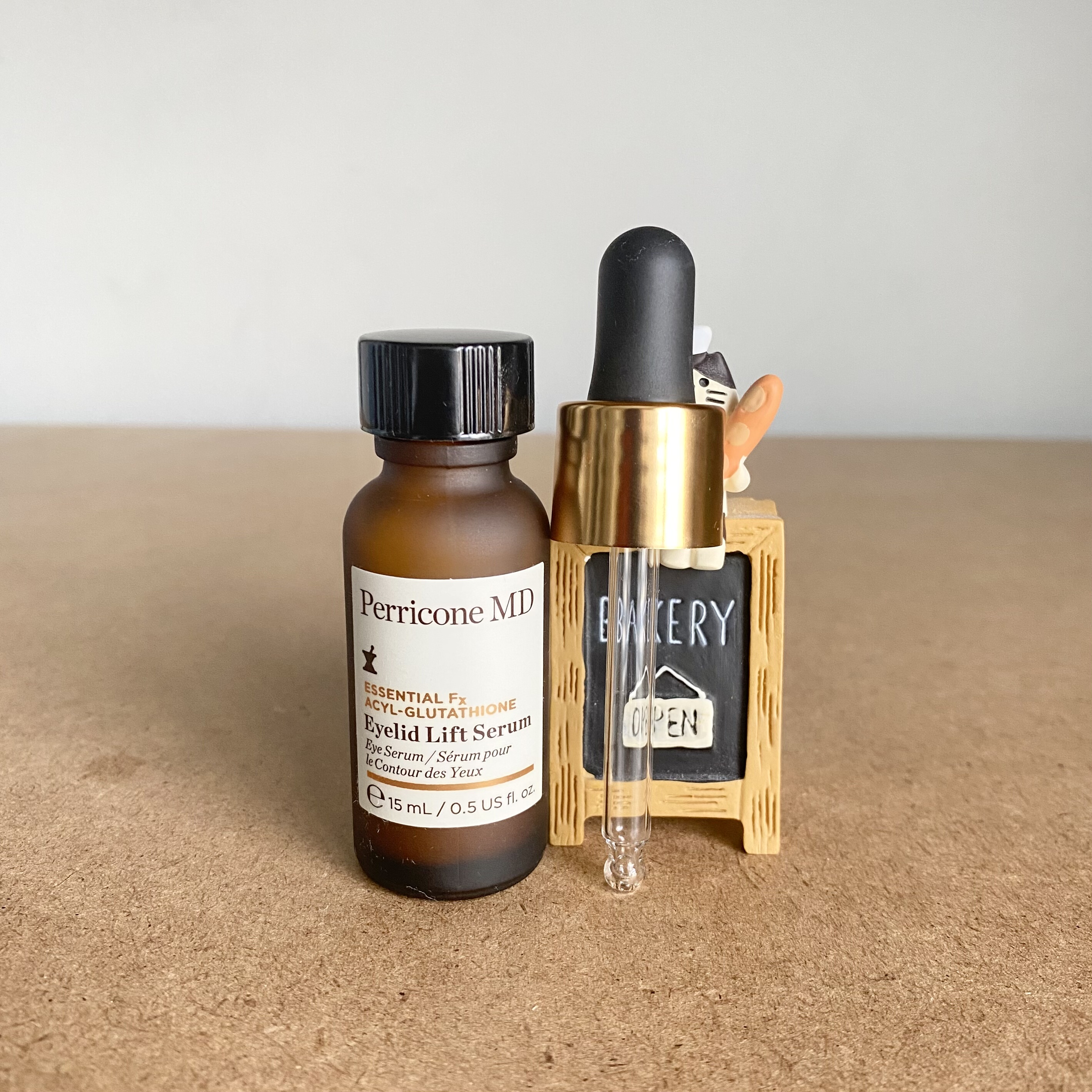 无盒～裴礼康Perricone MD谷胱甘肽essfx上眼皮提升眼精华15ml