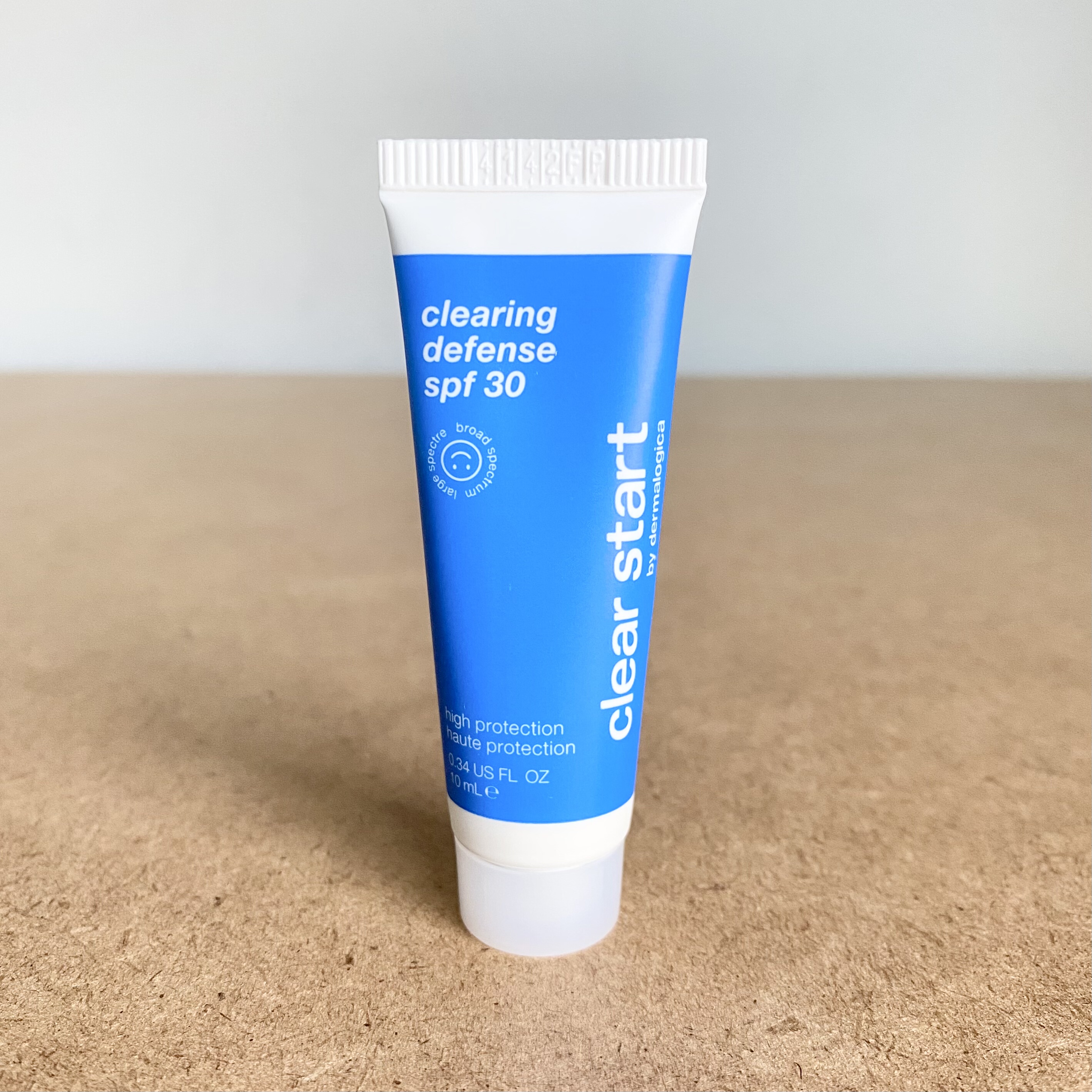 美国DERMALOGICA德美乐嘉 Clear Start痘肌清爽防晒乳10ml SPF30
