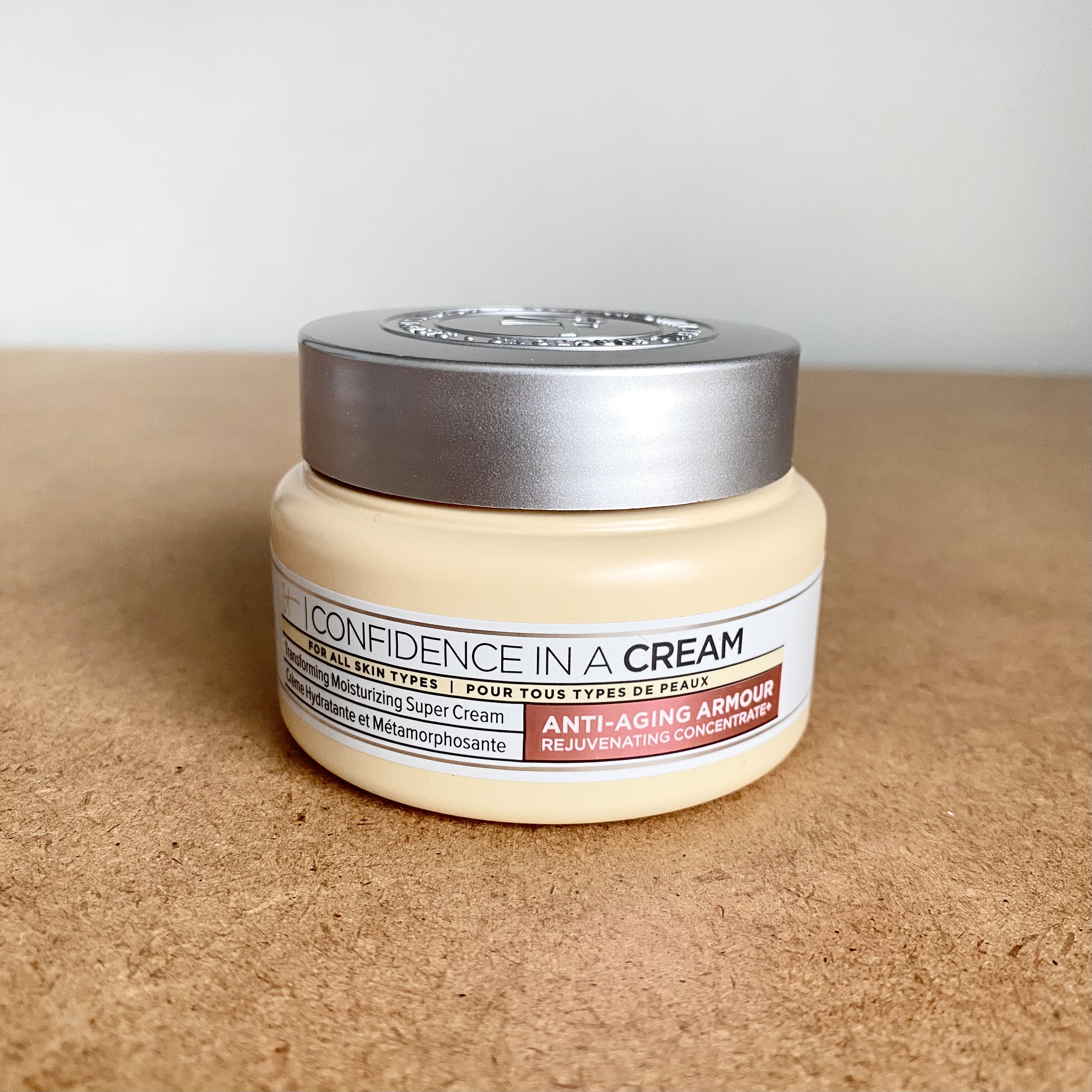 现货！美国It Cosmetics自信面霜 干皮沙漠敏感滋养 60ml无盒7ml
