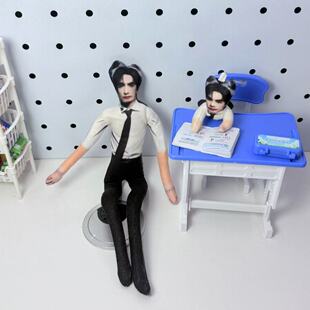 宋威龙抽象老鼠干玩偶mini乳鼠干包包挂件头绳发饰有骨架可凹造型