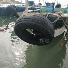 飞机旧轮胎海钓艇快艇船头防撞护舷码头港口橡胶靠把挡泥板