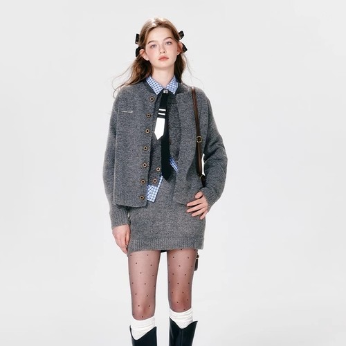 薄荷miu系知识分子风针织开衫马甲包臀裙三件套不凉