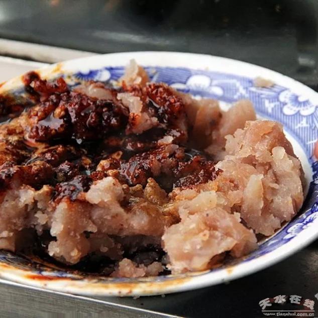 天水老字号常记呱呱荞麦制作真空包装
