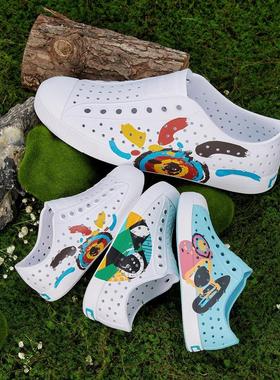 native亲子款洞洞鞋时尚彩虹平底休闲包头凉鞋旅游平底休闲沙滩鞋
