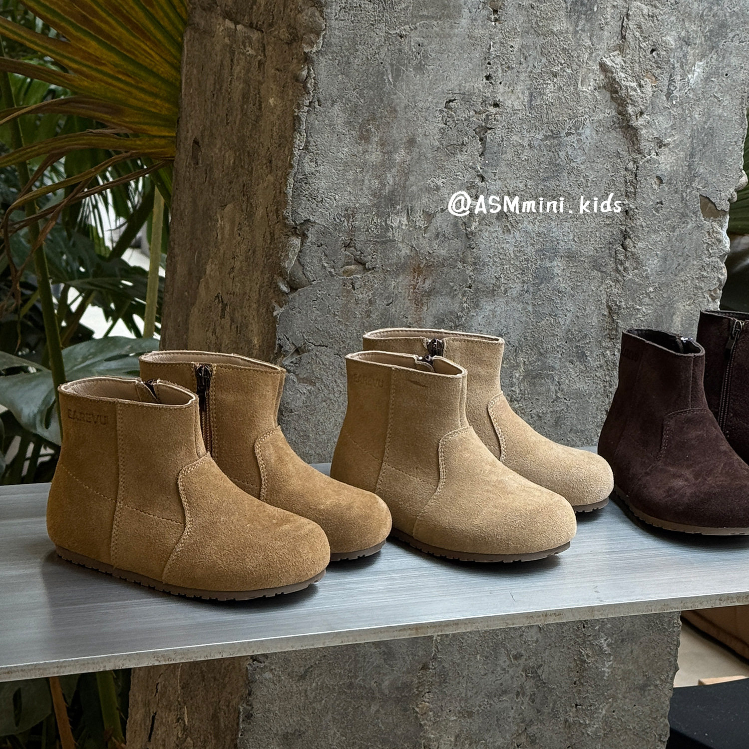 韩版女童马丁靴秋冬洋气复古勃肯短靴儿童软底皮靴女宝真皮靴子潮