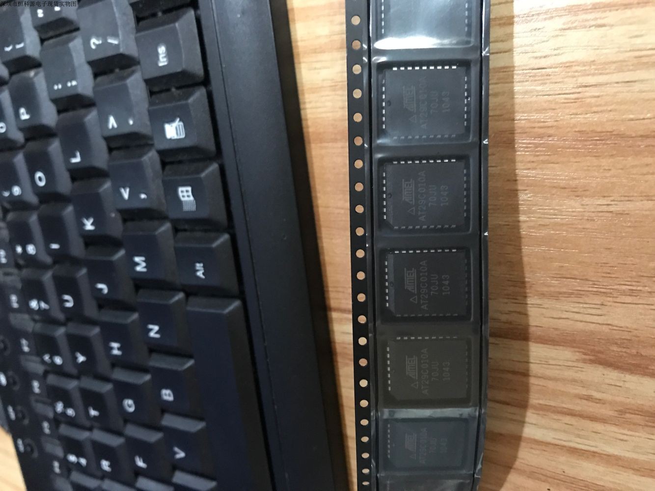 BFS20集成电路AT29C010A-70JU  PLCC  现货