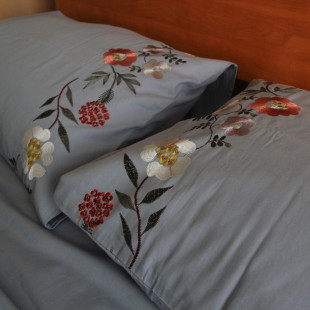 外贸 加厚纯棉绣花枕套一对装全棉单人学生宿舍枕头套48x75cm特价