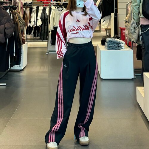 Adidas阿迪达斯女子三条纹运动裤宽松阔腿透气香蕉扭扭裤KS2897