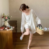 米白色轻薄蕾丝拼接衬衫短裤套装女2025夏季新款高级感宽松两件套，女装套装/套裙，2C198