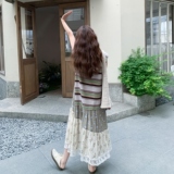 小众日系撞色条纹拼接碎花百搭连衣裙女2025新款夏季气质减龄裙子，女装连衣裙，2C198