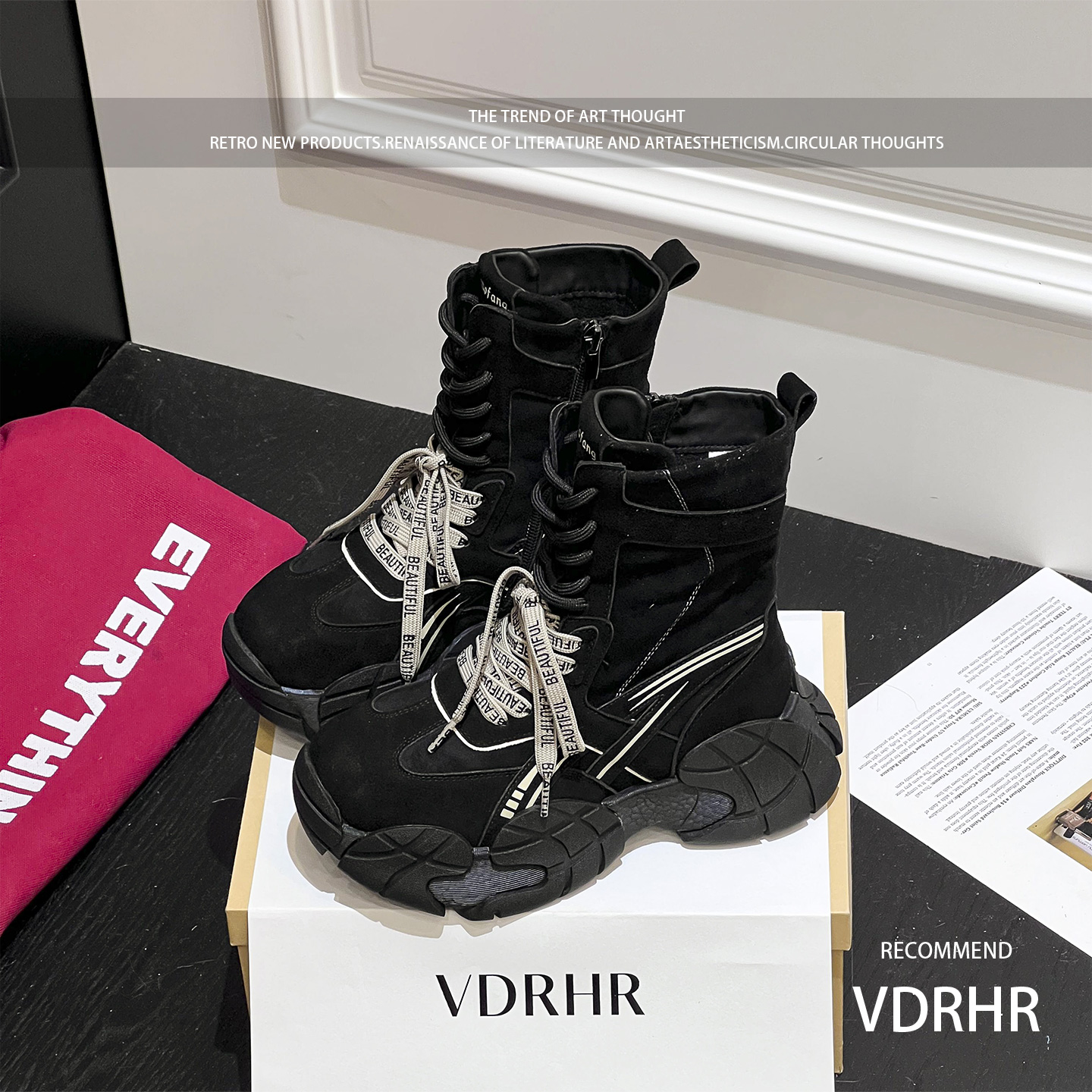 复古磨砂皮系带厚底马丁靴女2025冬新款小个子增高休闲轻便拳击靴