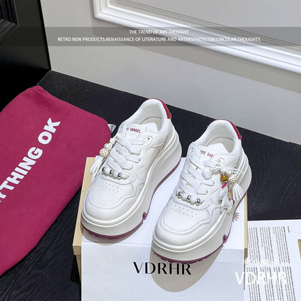 7cm小个子厚底增高女鞋马年小白鞋女款2026新款巨好看高级感板鞋