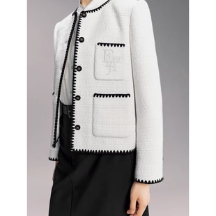 短外套字母刺绣三个口袋设计单排扣波浪纹包边小香风春秋外套0.63