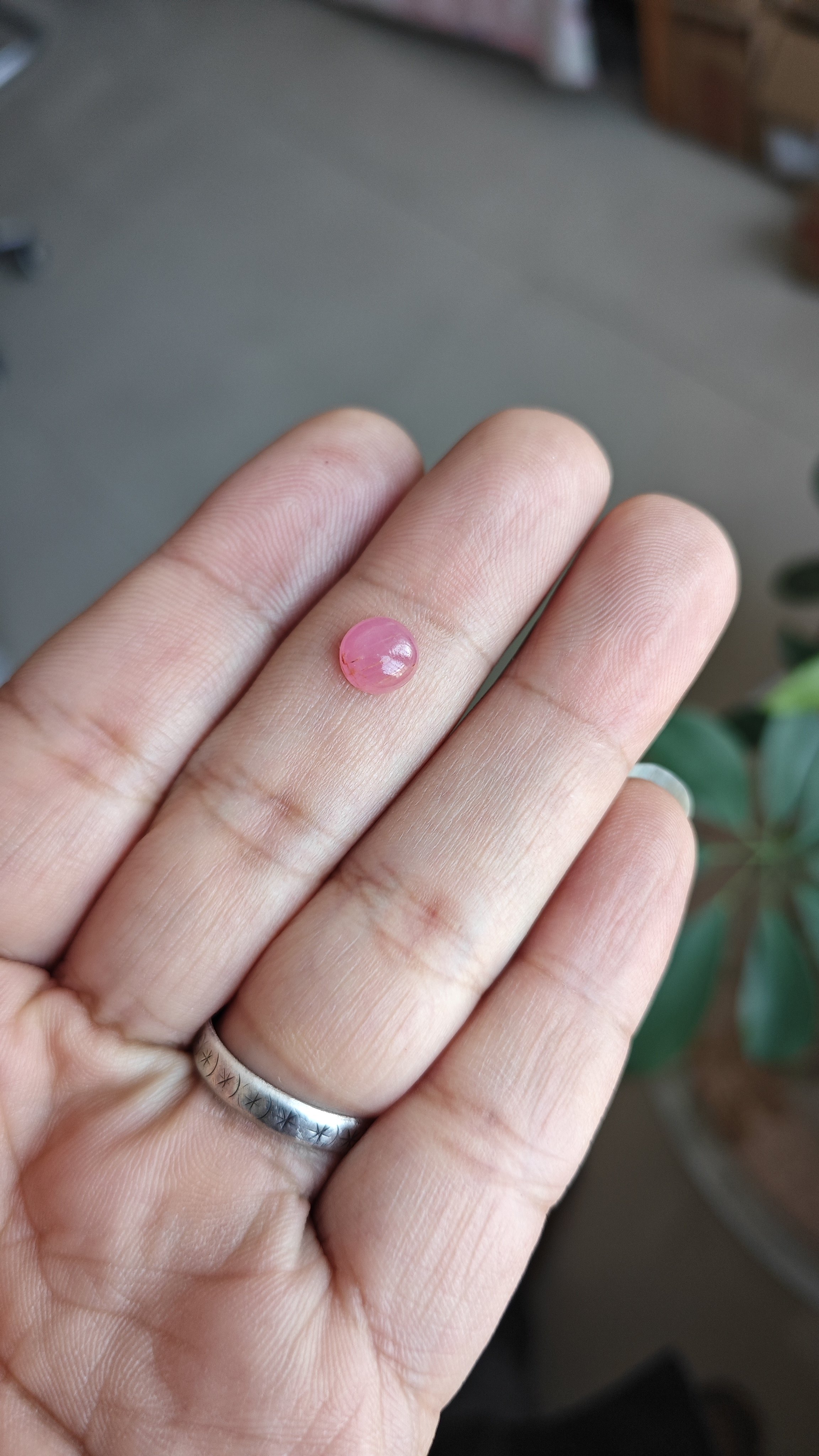 无烧天然南非红宝石裸石戒面圆7.3mm素面蛋面约2.1ct高品质桃花粉