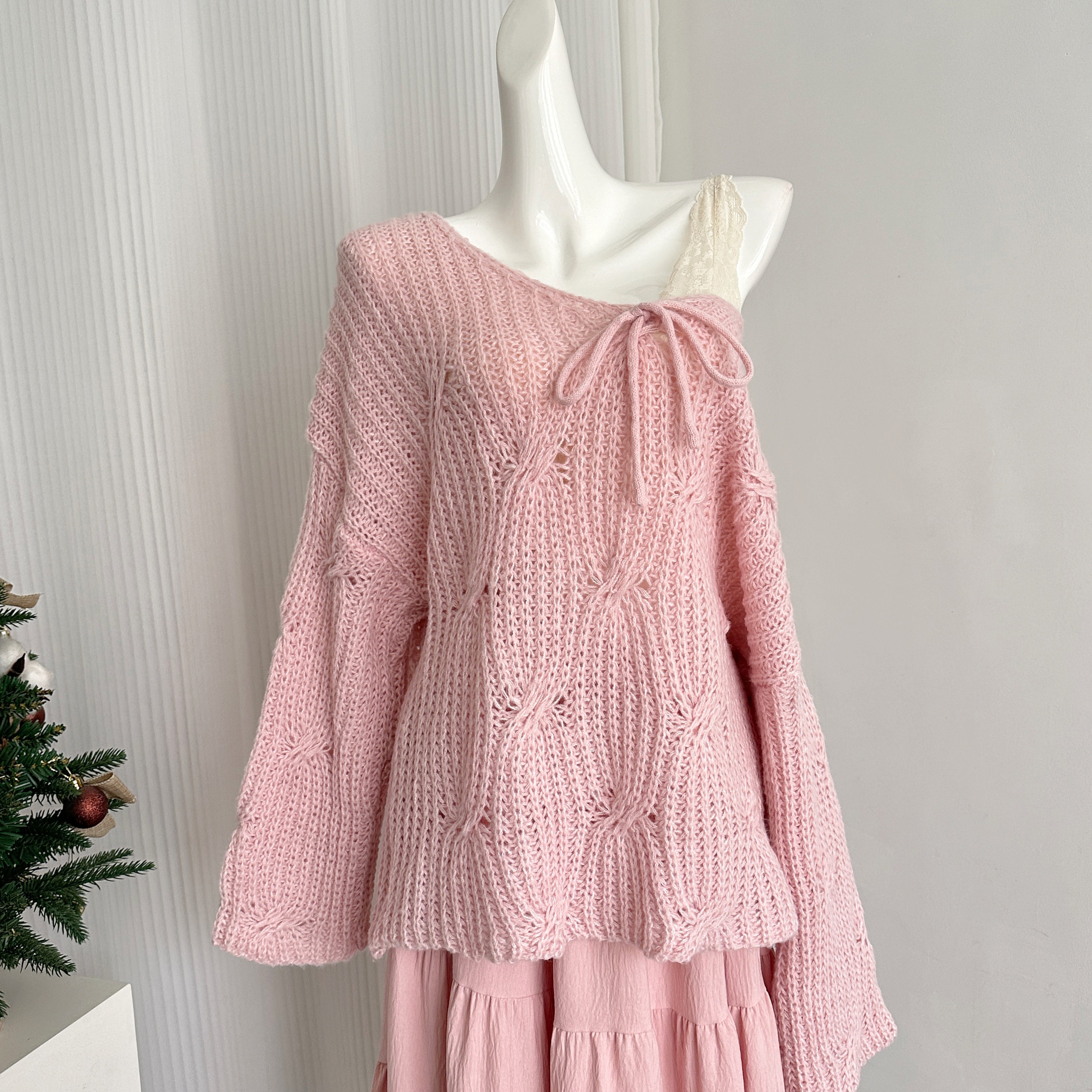 YOUNI HOMEMADE LOVE ADVENT AUTUMN 2024 SUIT WOMENS LAZY V-NECK SWEATER + SKIRT TWO-PIECE SET