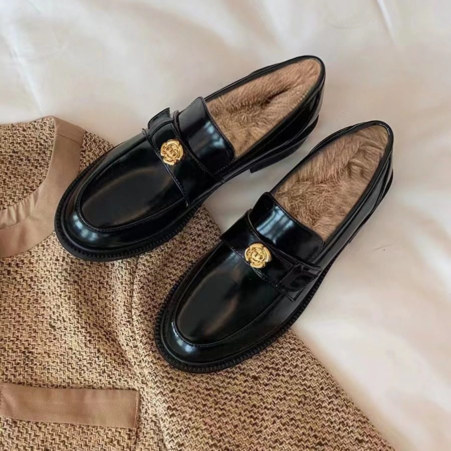 真皮山茶花小皮鞋女秋冬粗跟一脚蹬乐福鞋女单舒适保暖洛丽塔风,女鞋,乐福鞋（豆豆鞋）,淘宝优惠券,粉丝福利购,淘宝优惠卷