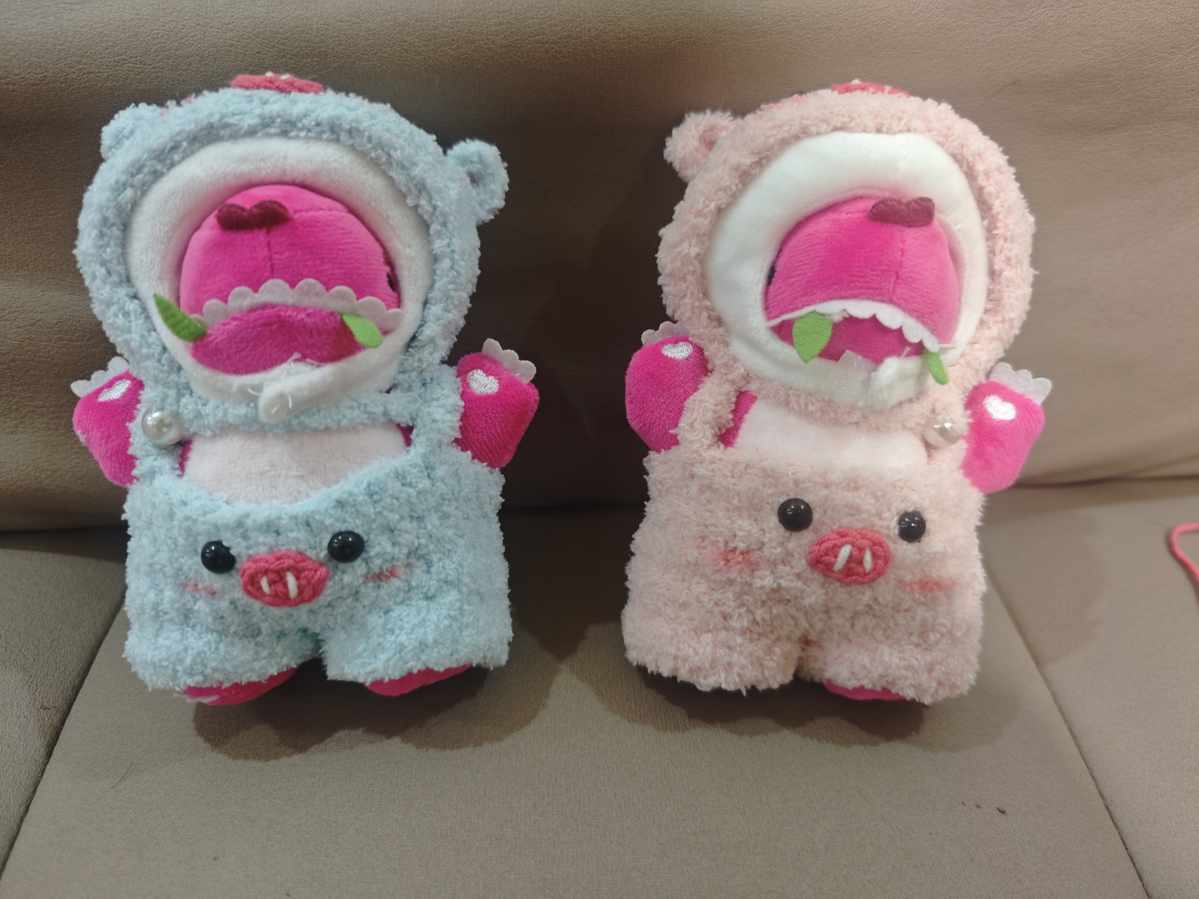 手工钩织素龙汪苏泷周边玩偶毛绒小猪娃衣可爱帽子衣服全套成品