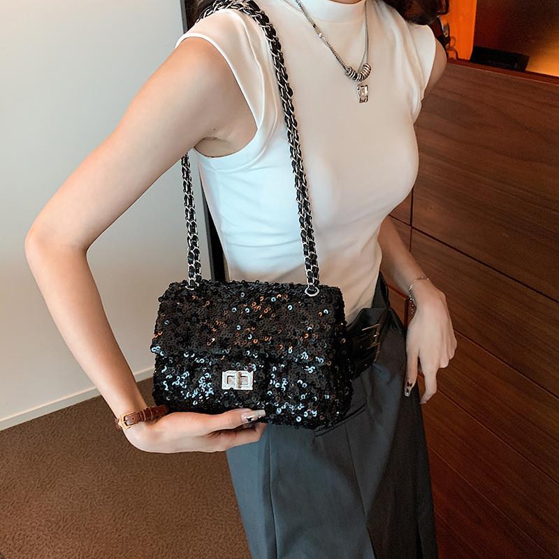 高级感炫彩小众链条包包女2023新款潮流闪亮片宴会单肩斜挎腋下包