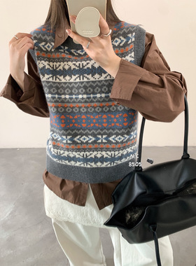 韩系复古文艺风提花圆领针织马甲叠穿坎肩设计感毛衣背心上衣ZBR