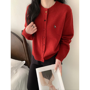 创意彩扣小马刺绣圆领针织开衫韩系温柔软糯毛衣外套宽松ZDJ