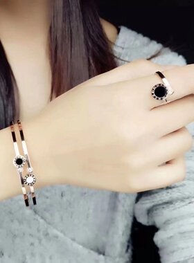 手镯ins小众设计高级感不掉色玫瑰金罗马字母简约百搭网红手饰品