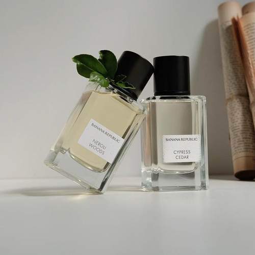 香蕉共和国木质橙花香水