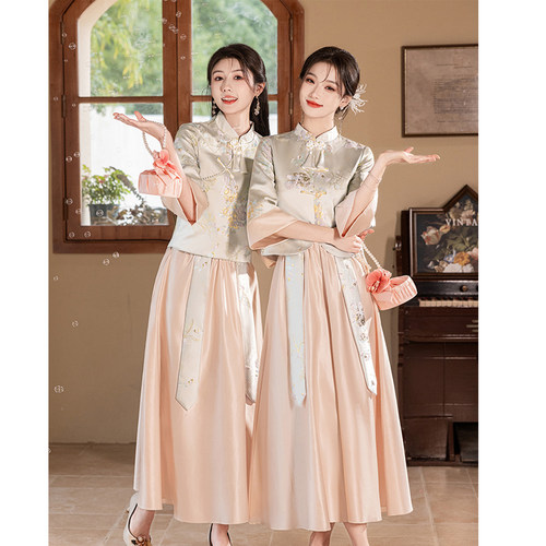 中式伴娘服2024新款秋冬礼服裙