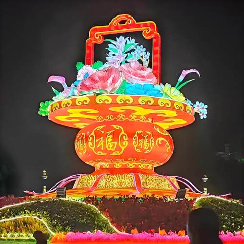 大型节日彩灯中秋国庆春节元宵户外灯光节造型景区公园定制花灯