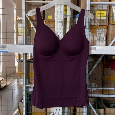 黛*芬无痕基础肌底吊带背心女无钢圈透气带胸垫内搭83-842 no退换