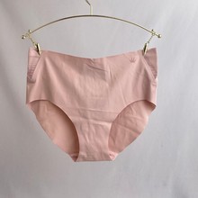 A13-黛**小核芯性感内裤女无痕高腰三角小裤74-6860 NO退换