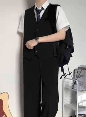 木村叔dk原创刺绣黑色短款西装马甲男生秋季青少年感制服西装背心
