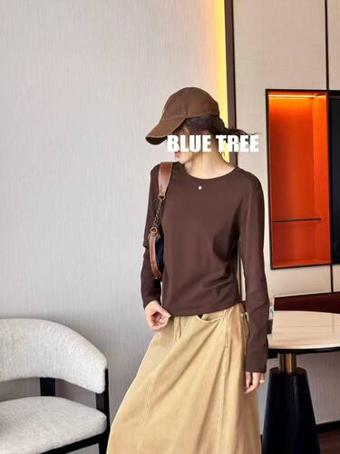 Bluetree2026秋季新款韩版时尚百搭圆领长袖T恤女显瘦打底衫上衣