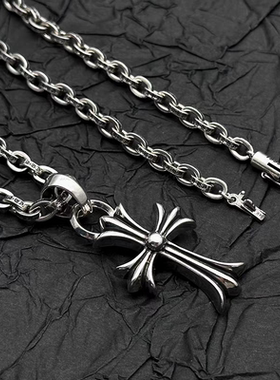 朋克字母十字情侣毛衣链