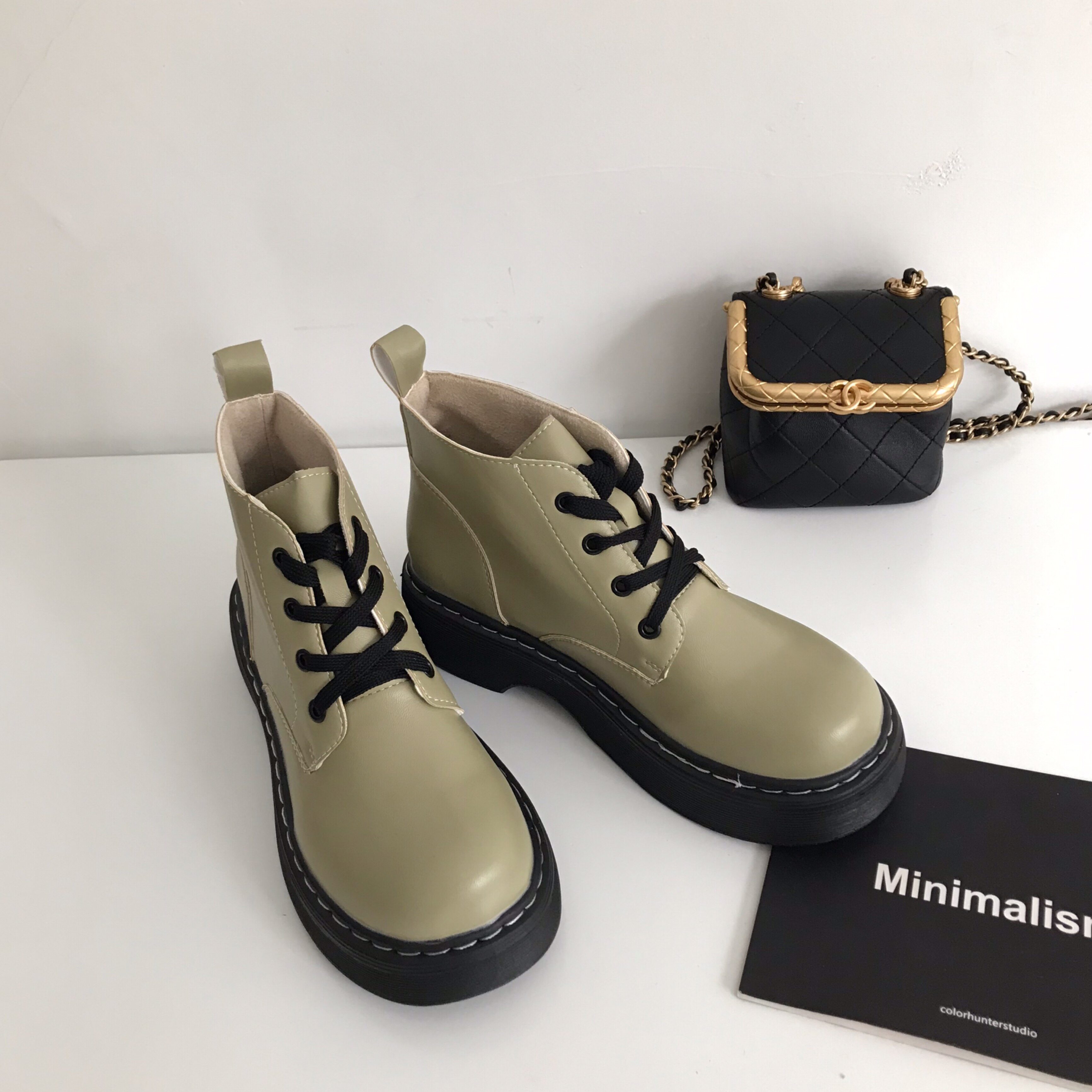 小sun家 ins复古百搭橄榄绿色马丁靴女系带短靴英伦风厚底大头鞋