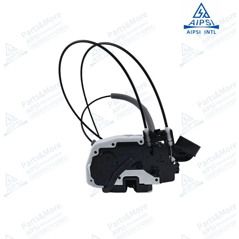 适用骐达C11启辰D50 R50系中控锁汽车门锁块